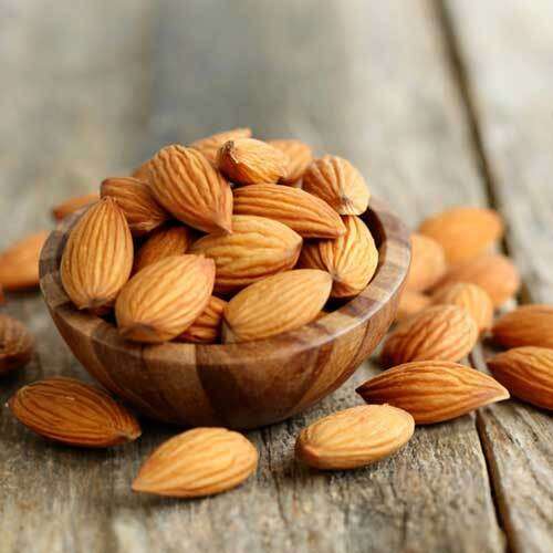Almond (100 gm)